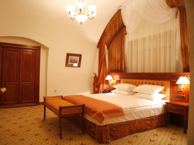 “Citadel Inn” Hotel & Resort